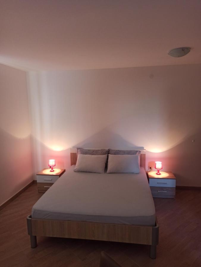 Lastva Holliday Rooms Budva Exteriér fotografie