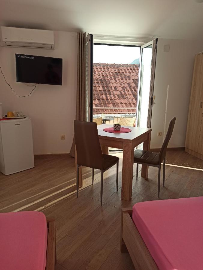 Lastva Holliday Rooms Budva Exteriér fotografie